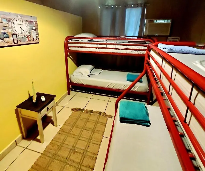 La Casita Amarilla-1