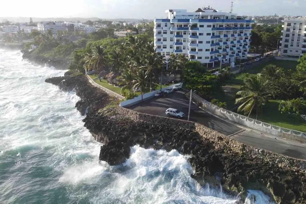 1 Bed Luxury Ocean View-1