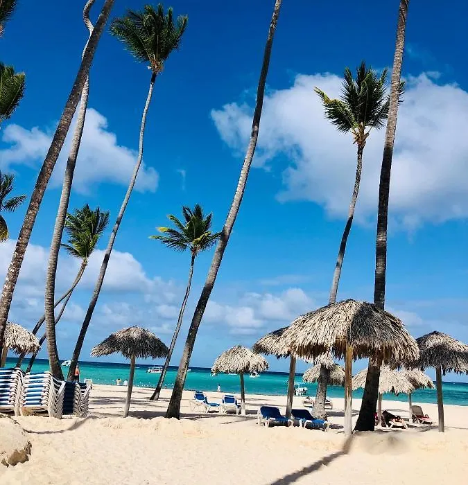Los Corales Luxury Villas Beach Club And Spa-1
