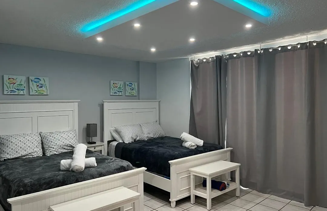 Isla Verde Puerto Rico, Two Full Beds-1
