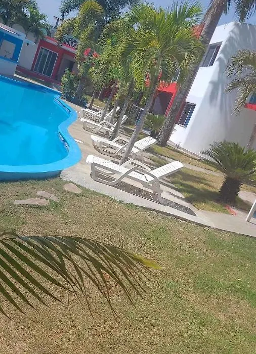 Agua Del Caribe-1