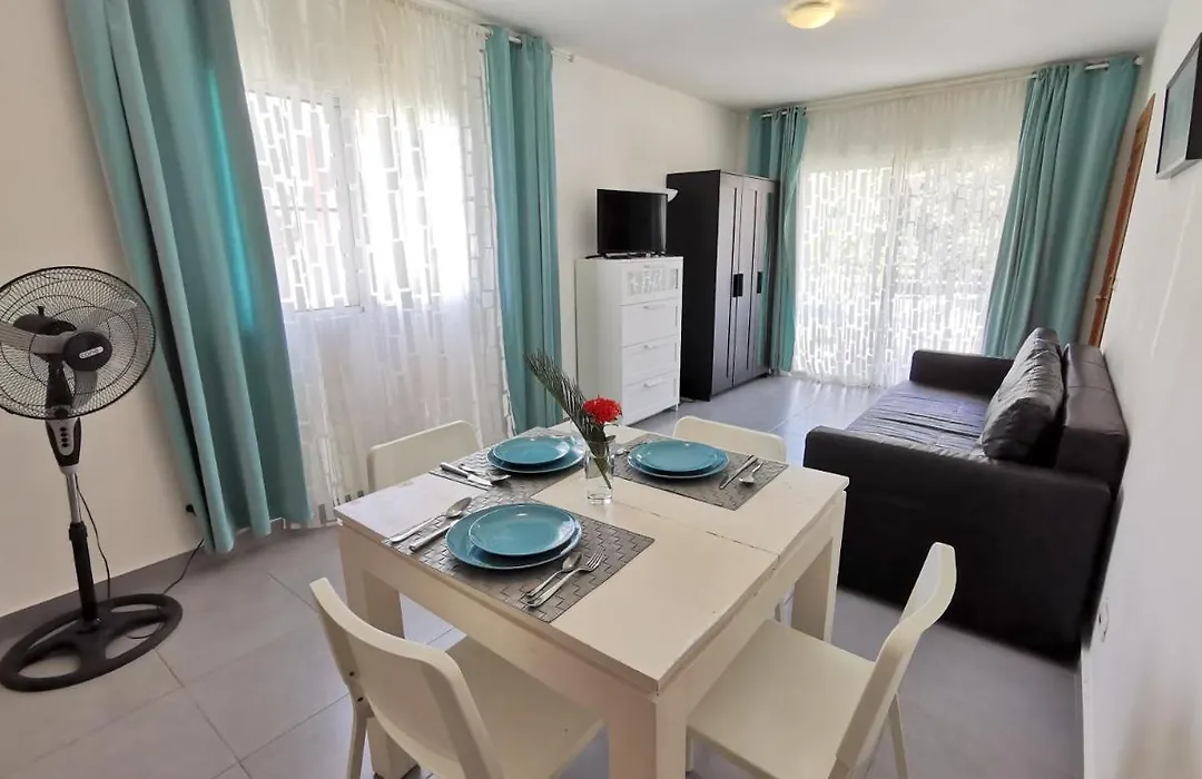 Tropicana Suites Deluxe Beach Club And Pool - Playa Los Corales-1