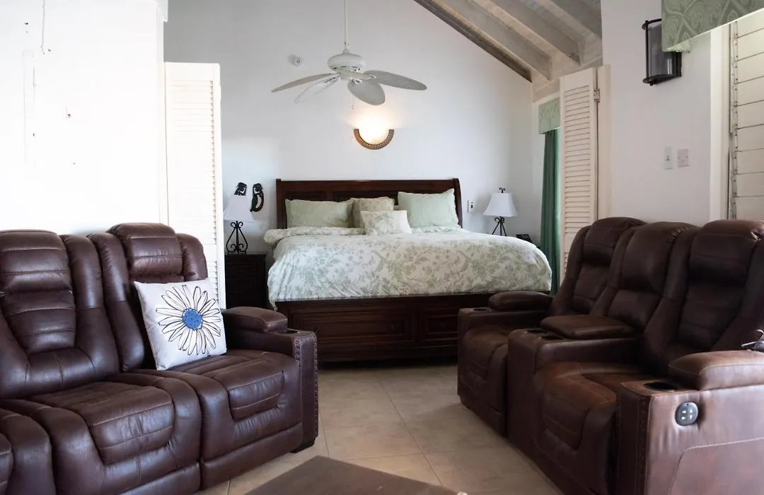 Vickitini Beachfront Resort-1