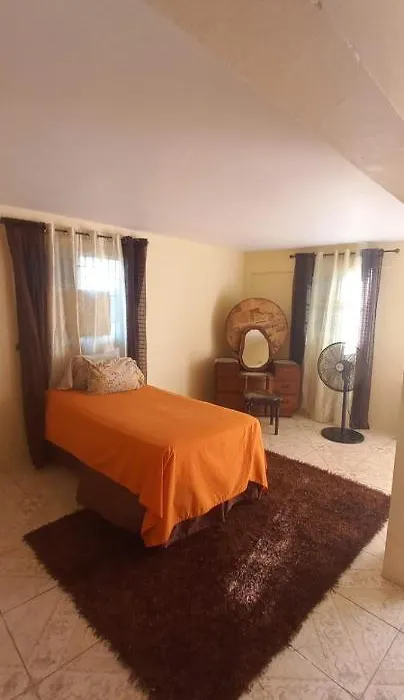 Just A Kotch Hotel-1