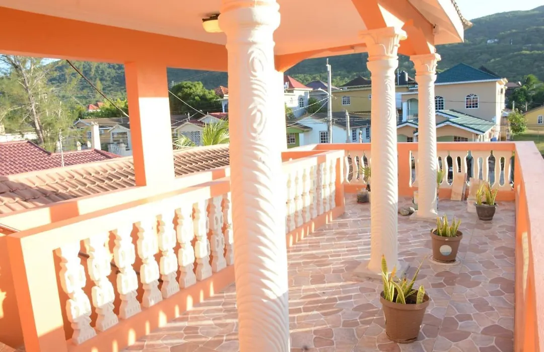 The Shores Vacation Villa-1