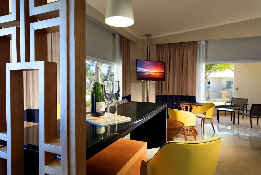 Grand Palladium Bavaro Suites, All Inclusive Resort & Spa-1