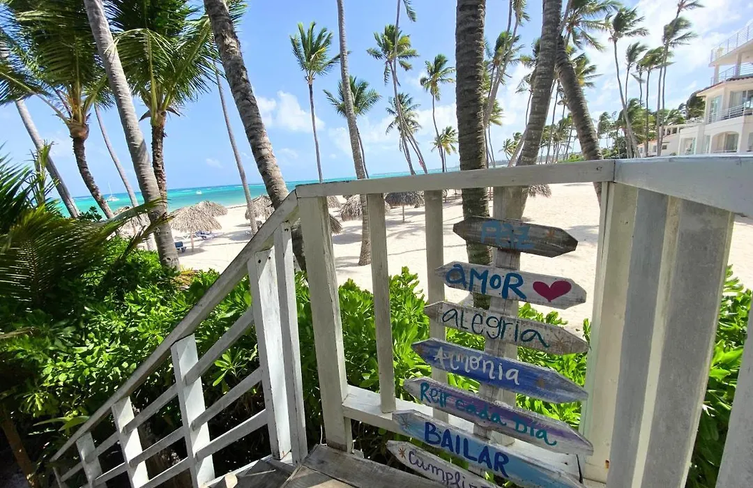Blue Mare Deluxe Bavaro Villas - Beach Suites, Concierge Service & Spa-1