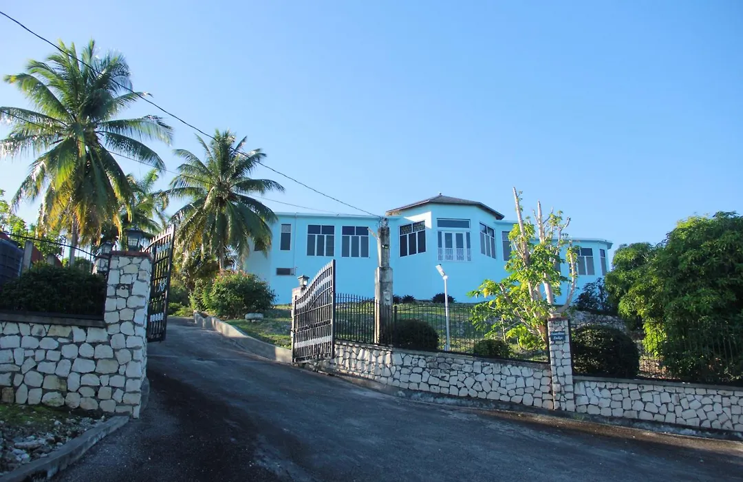 Sunshine Lodge: Your Home Away From Home-1
