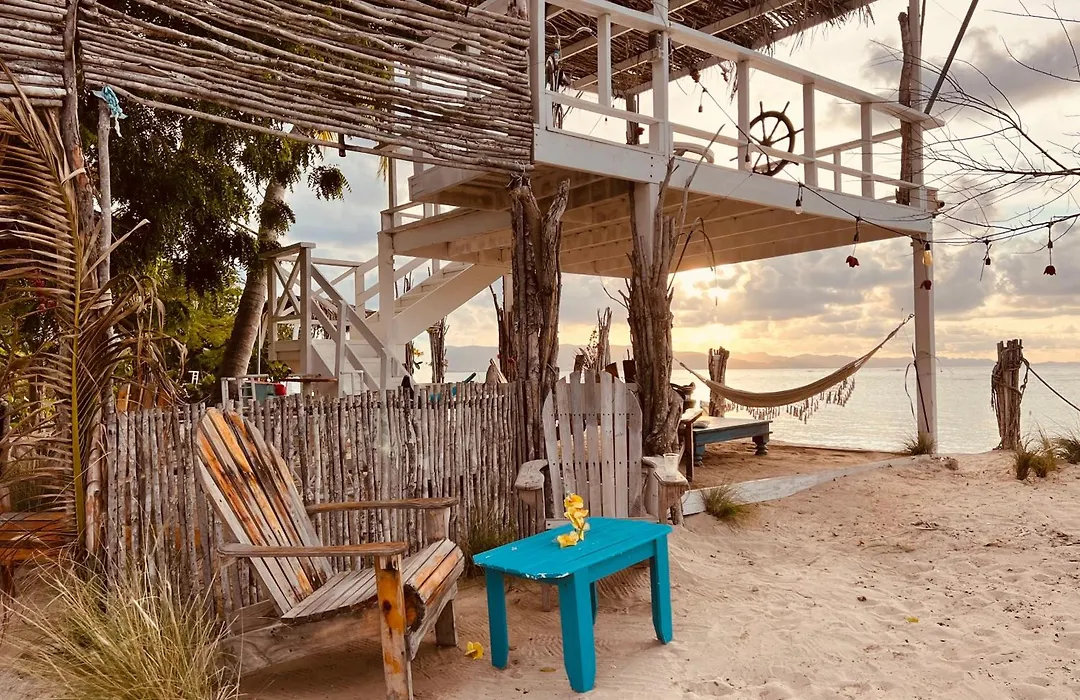 Bluemare Ecohotel Frente A La Playa Ensendada-1