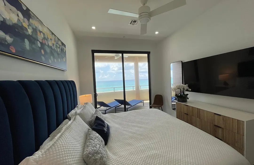 Oceanfront With 7 Mile Beach Views, Ground-Floor, Pool, Sleeps 6-1