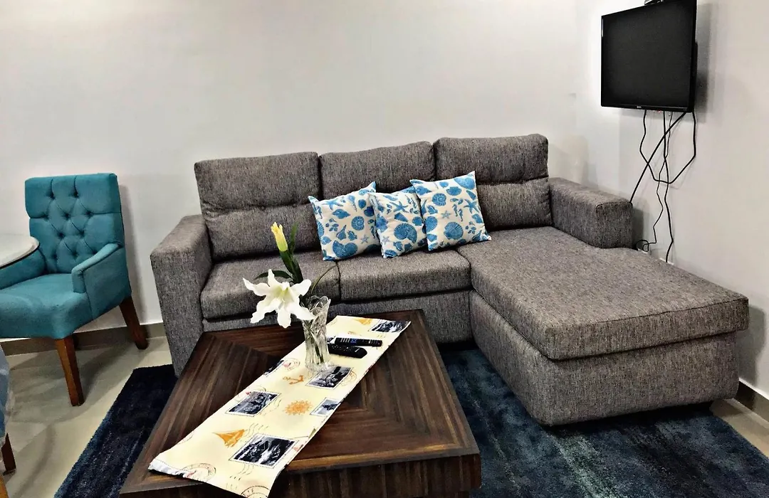 Fully Equipped New 1Br Apt Dt 2Mins To Beach-1