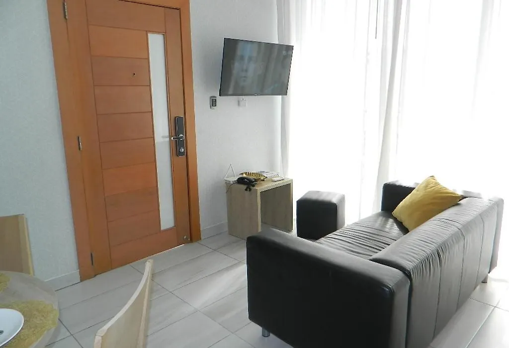 N1001 Gran Vista Downtown Santo Domingo Rd-1