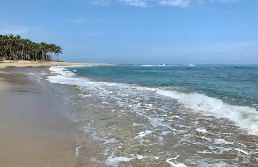 Exclusive Villa At Hideaway Beach-1