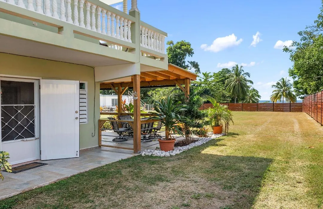 Unit Facing Steps Beach And With Close Beach Access-1