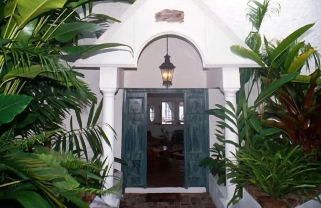Bonne Amie Villa-1