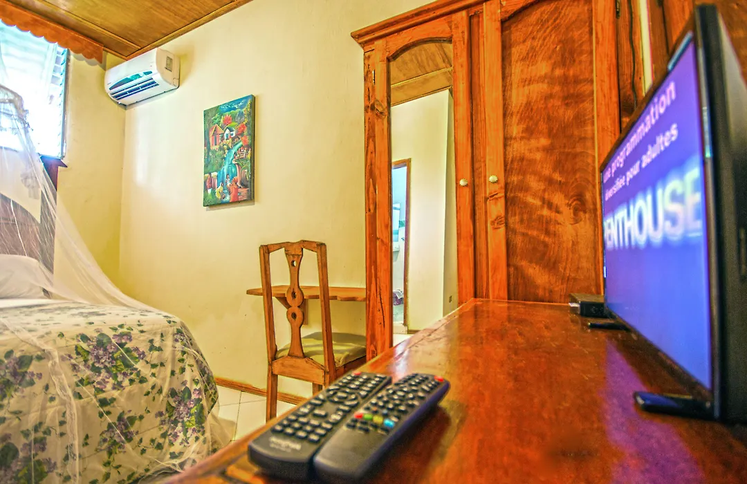 Pacot Breeze Hotel-1
