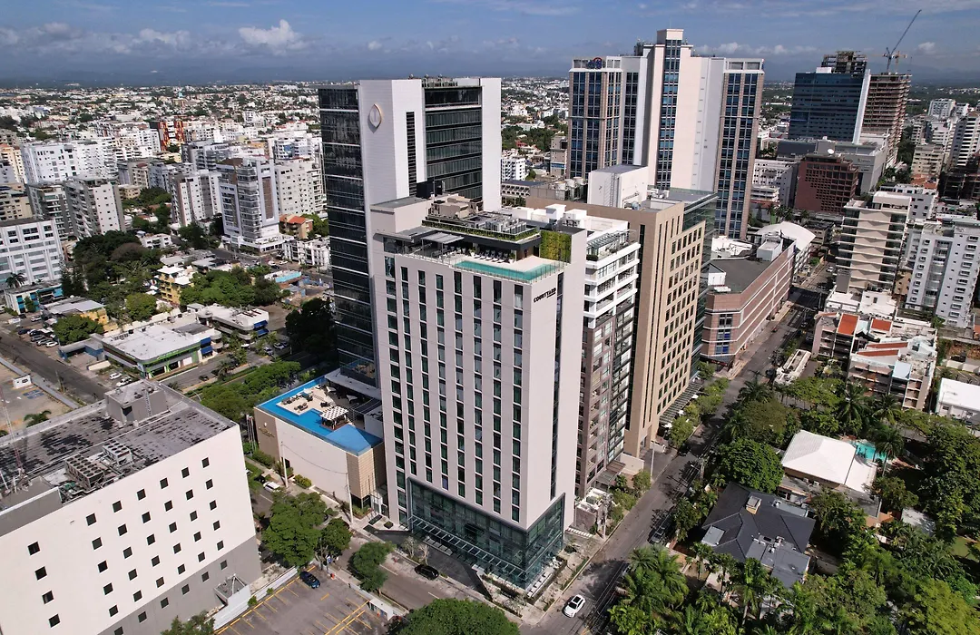 Courtyard By Marriott Santo Domingo Piantini Hotel-1