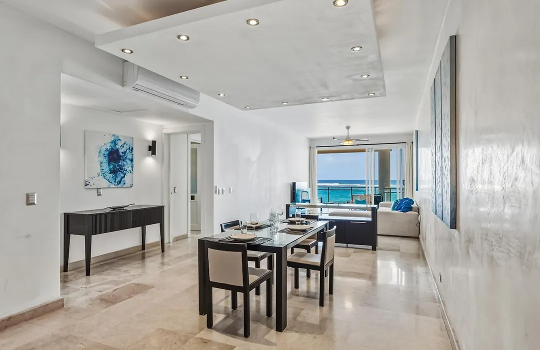 Watermark Luxury Oceanfront Residences-1
