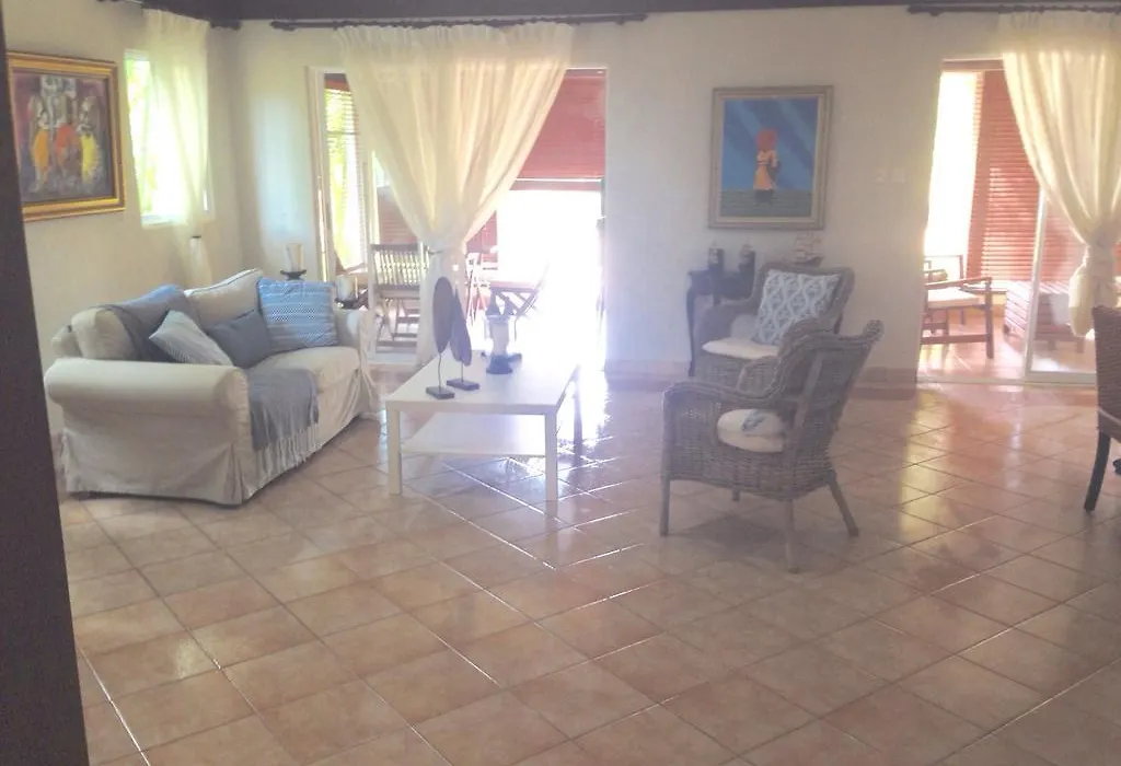 Villas Del Jardin 7-1