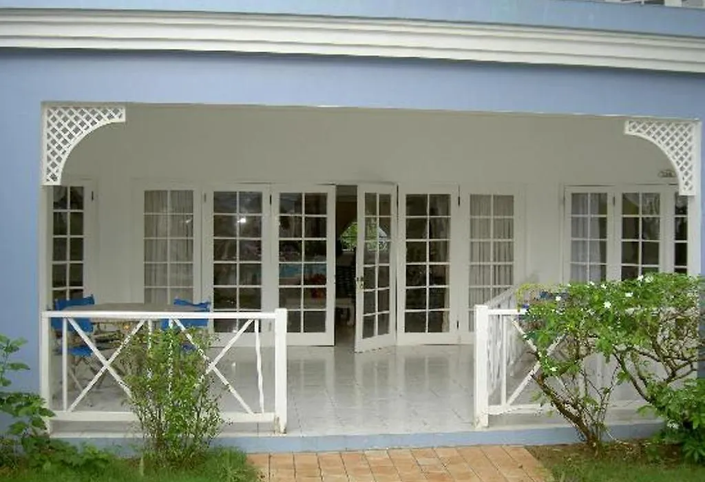 Beachcomber Club Resort-1