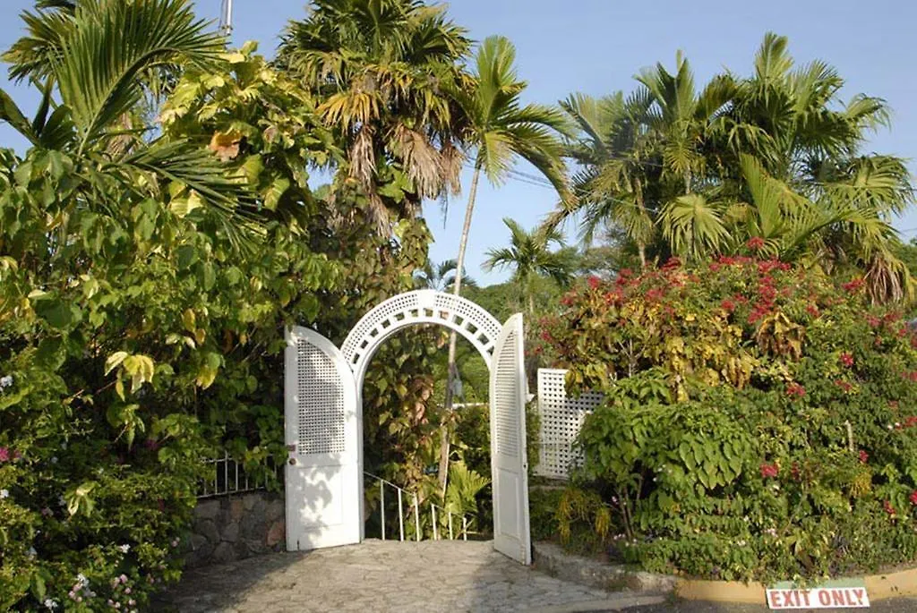 Shaw Park Beach Hotel & Spa-1
