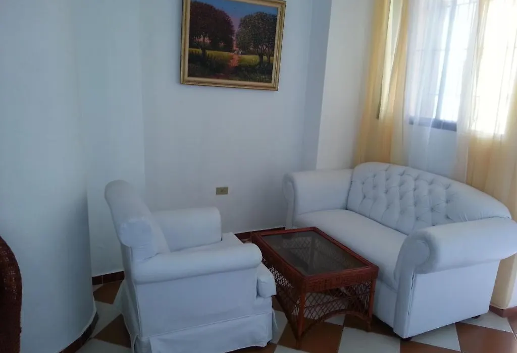 Hostal Plaza Yu-1