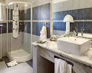 The Crown Villas At Lhvc Resort-1