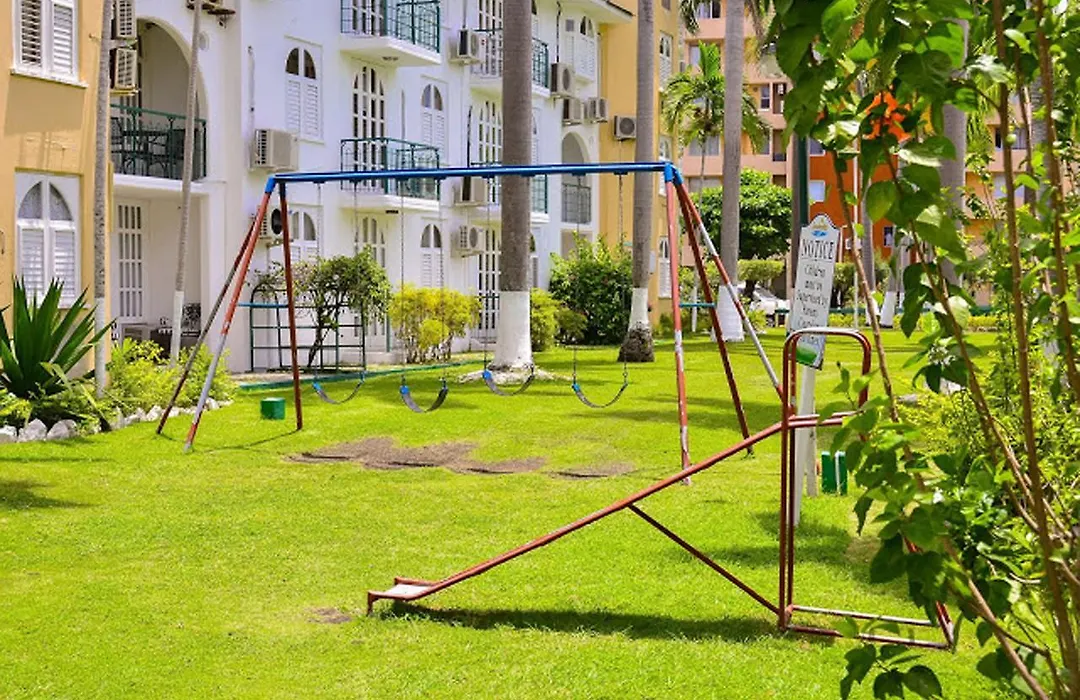 Sandcastles Beach Resort-1