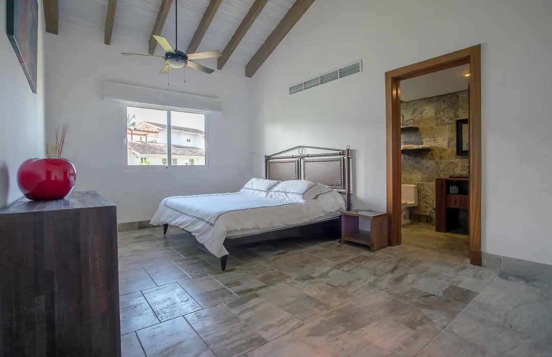 Balcones Beach Penthouse-1