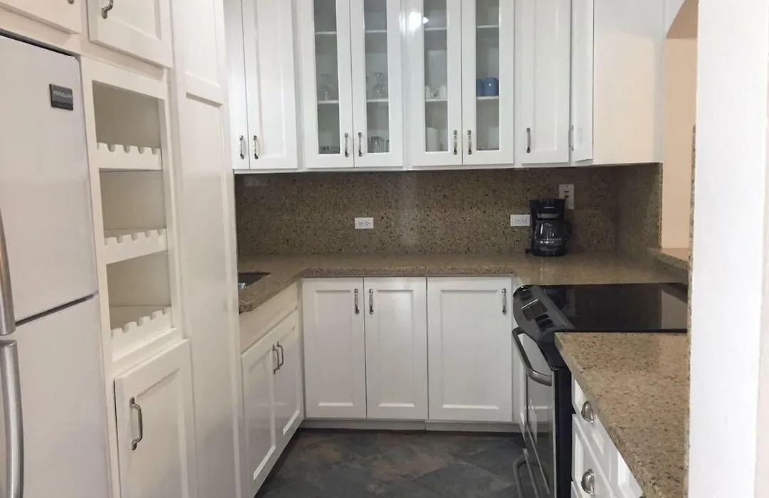 Point Village Beach Studios & Suites-1