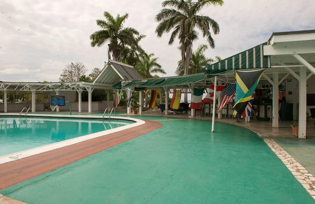 Seacastles Exora Beach Suite-1