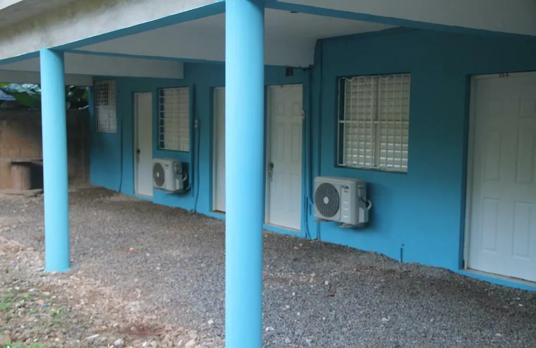 Luiggi Hostel-1