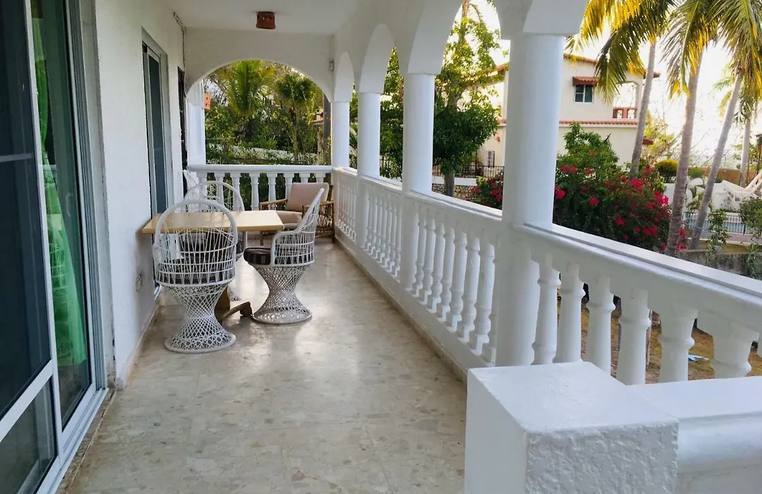 Peaceful Ocean View Studio-1