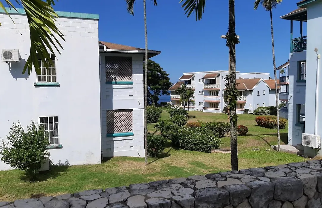 Deluxe Point Village 52-1