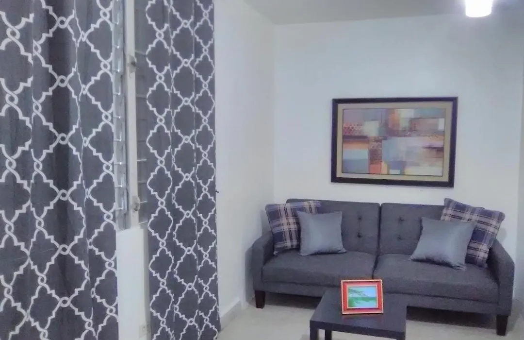 Hermoso Apartamento Frente Aeropuerto De Isla Verde-1