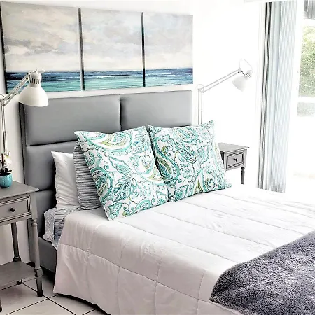 Kasa Ritz At The Lagoon Large Studio 1 Block To Beach At La Concha-3