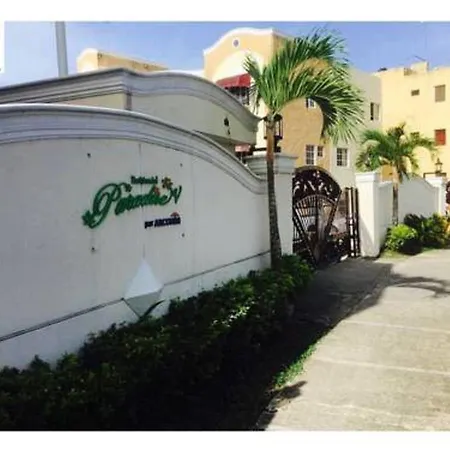 3Dr Inviting 3-Bedroom Apt In Santo Domingo-2