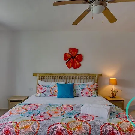 Close To The Beach! Pink Apartment,2Br,2Bt-2