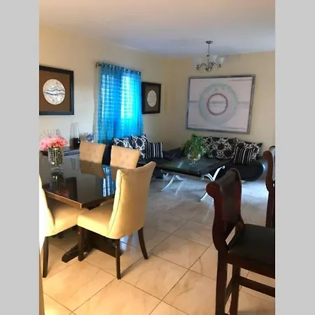 Centrico Con Wifi, Cocina Con Gas Y Luz Incluido La Romana-3