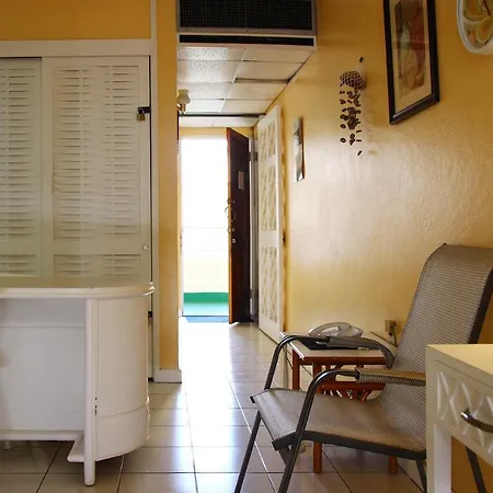 Penthouse Studio @ Montego Bay Club Resort-3