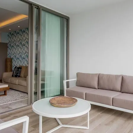 Il Lago Lake Luxury, 2 Bedroom Apartment 333 At Cap Cana-3