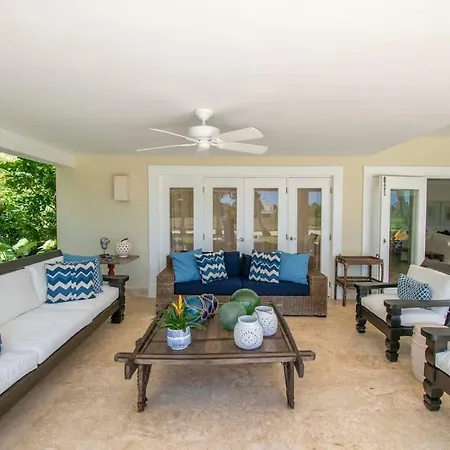 Luxury Golf-Front Villa With Golf Cart, Close To The Beach In Exclusive Resort-2