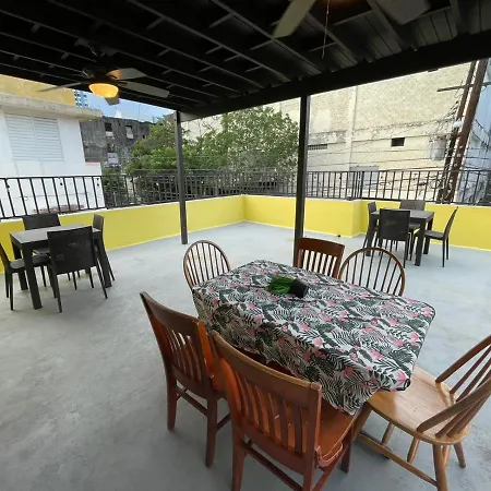 Miramar Unit 4 Near Beach, Restaurant And Bars, Sleeps Up To 8-2
