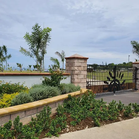 Mobay House With Hillside View Close To Beach-3