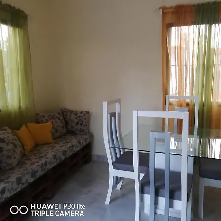 Apartamento Mama Dalia, Ubicado En El Centro Del Limon, Samana - Las Terrenas-2