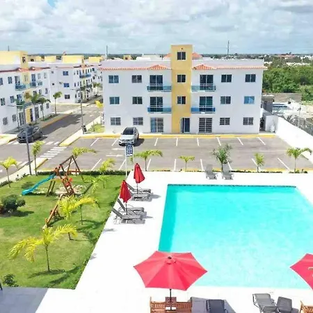 Lovely 3 Bedroom Apartment ,Gated Community-2