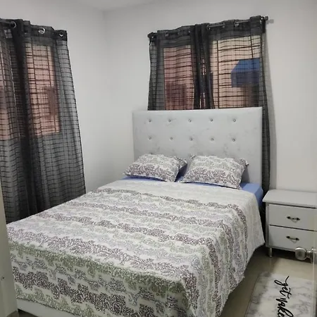 Hermoso Apartamento En Alquiler-2