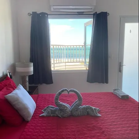 Sea Breezer Vacation Ocean Front En Condominio Playa Mar-2