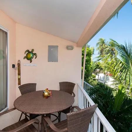 Beach Living At Island Pine Villas Blaw-3