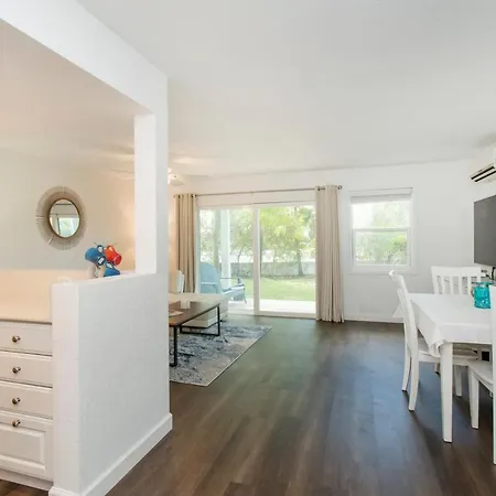 Beach Living At Seagull Condos Blmi-3